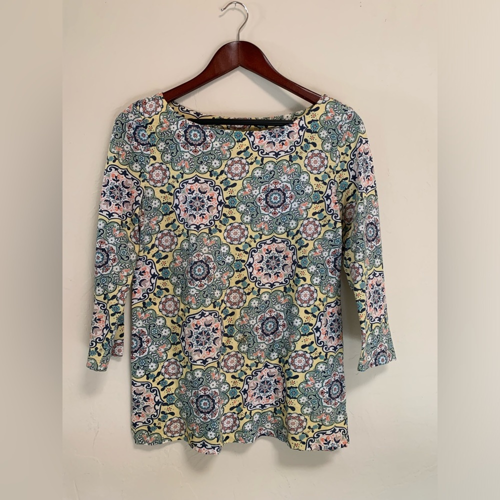 Long sleeve floral top